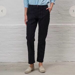 H+ Hannoh Wessel Pierangela Pants Navy Blue Pinstripe Size 36 Small NWT